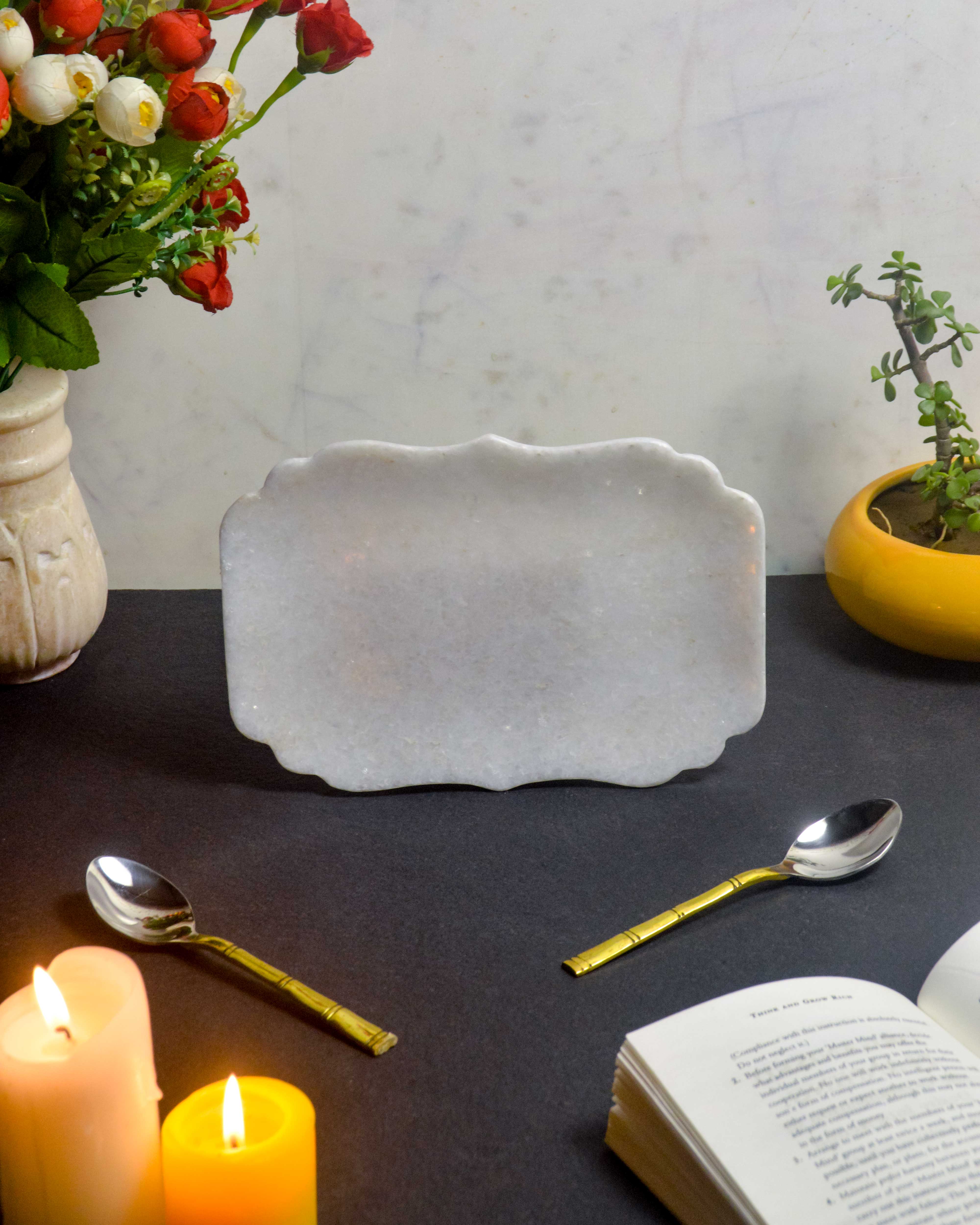 Beautiful wavy-edge marble tray - luxury home decor organizer for bedroom and bathroom styling
