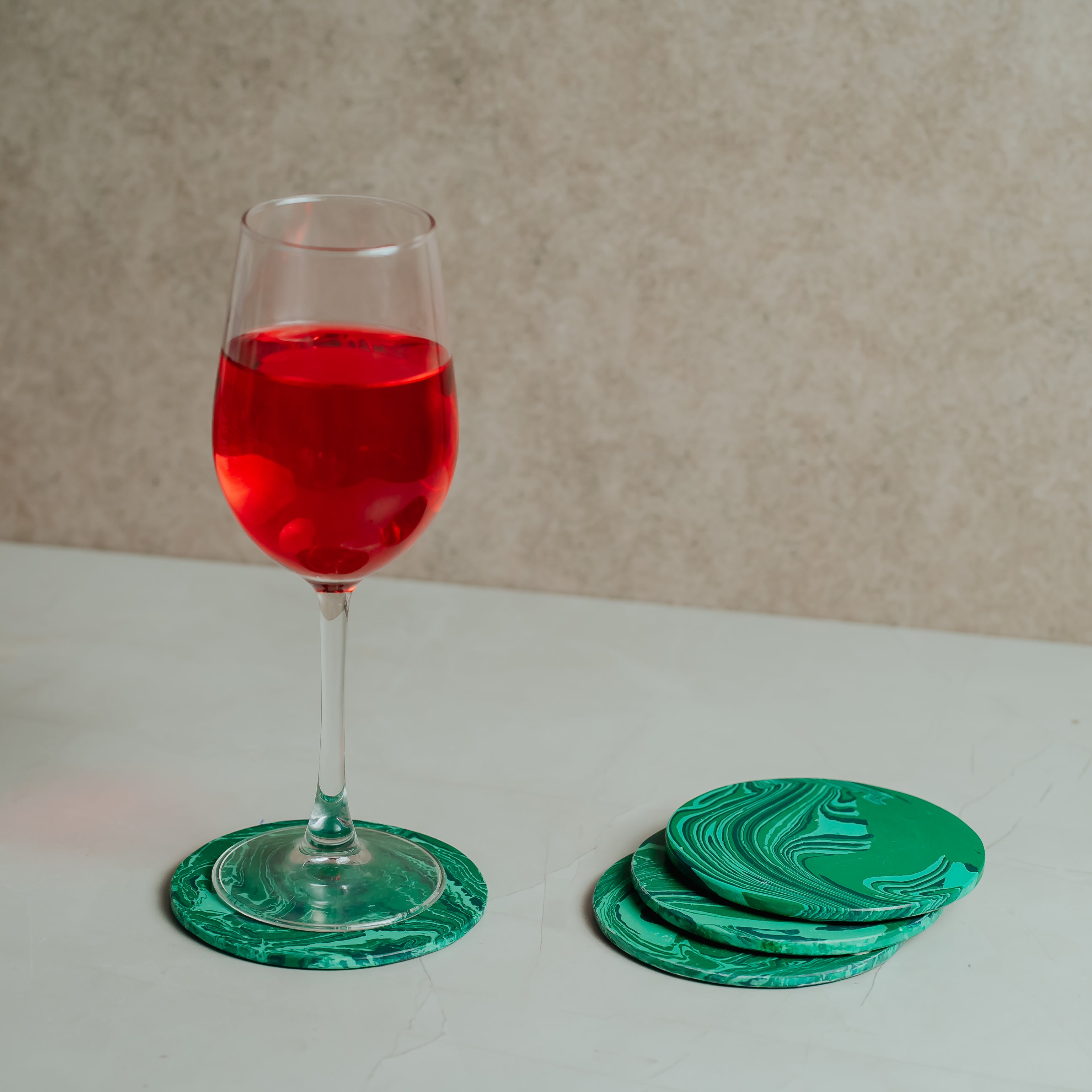 Artisan Marble Coaster Set - Elegant Resin Design | 4-Piece Home Décor