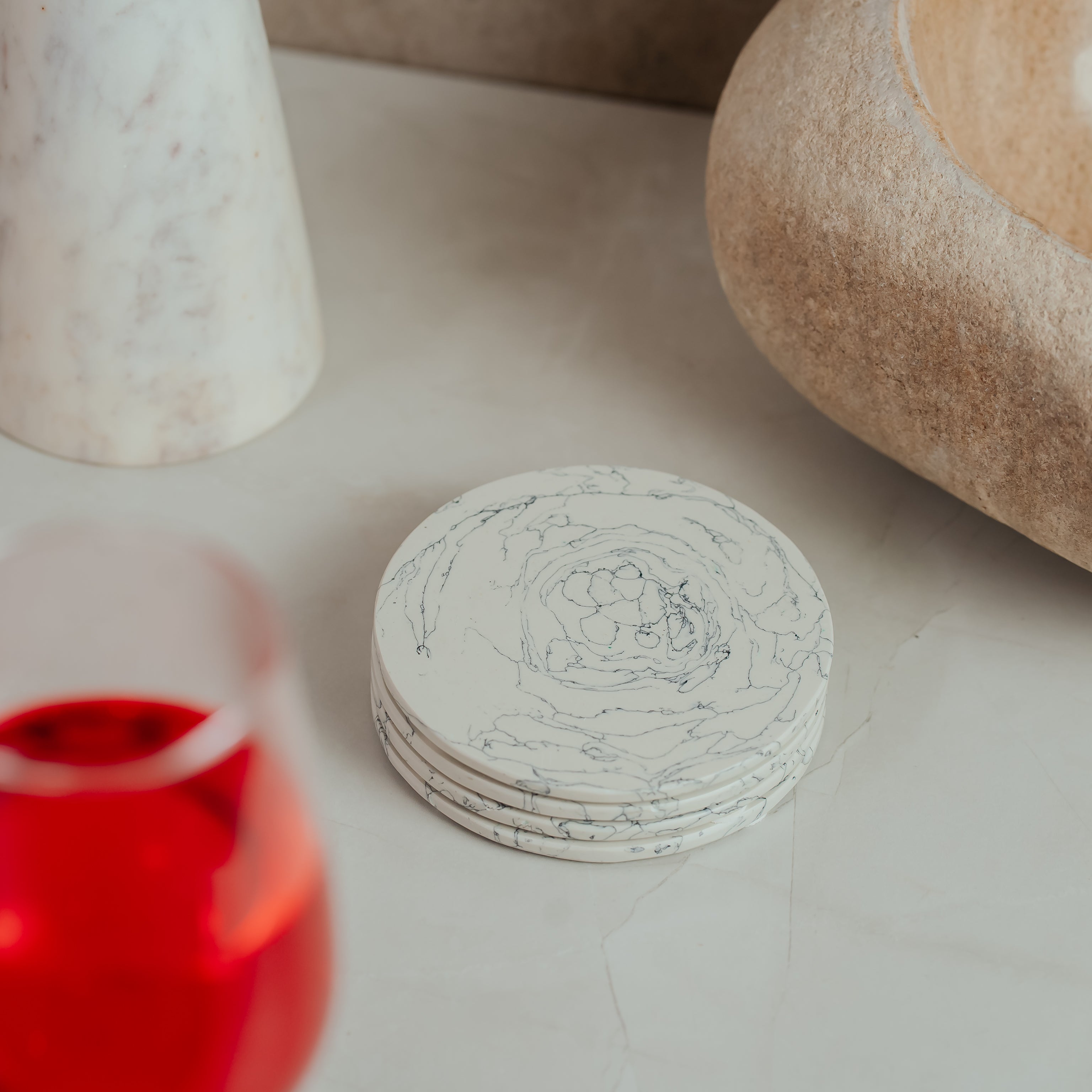 Luxury Marble Coaster Set - Minimalist Resin Design | 4-Piece Tabletop Essential